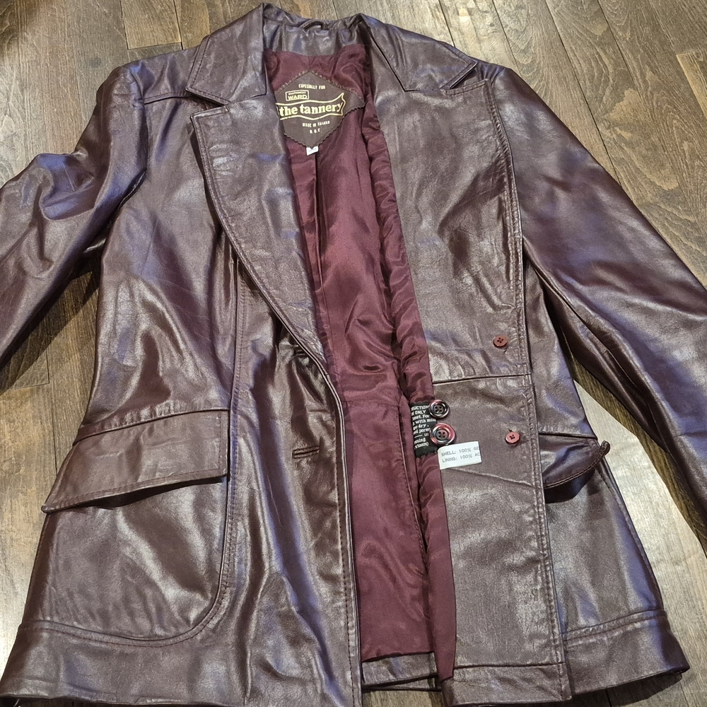 Vintage Montgomery Ward The Tannery Burgundy Leather Jacket